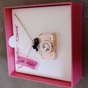 New! BETSEY JOHNSON Royal Engagement Pink Camera Sweater Necklace.